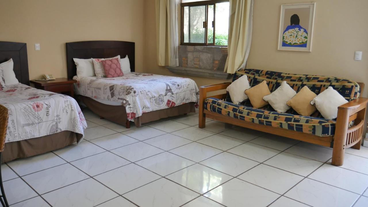 Hotel Hacienda Las Higueras Tepic Bagian luar foto