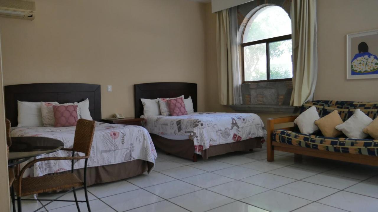 Hotel Hacienda Las Higueras Tepic Bagian luar foto
