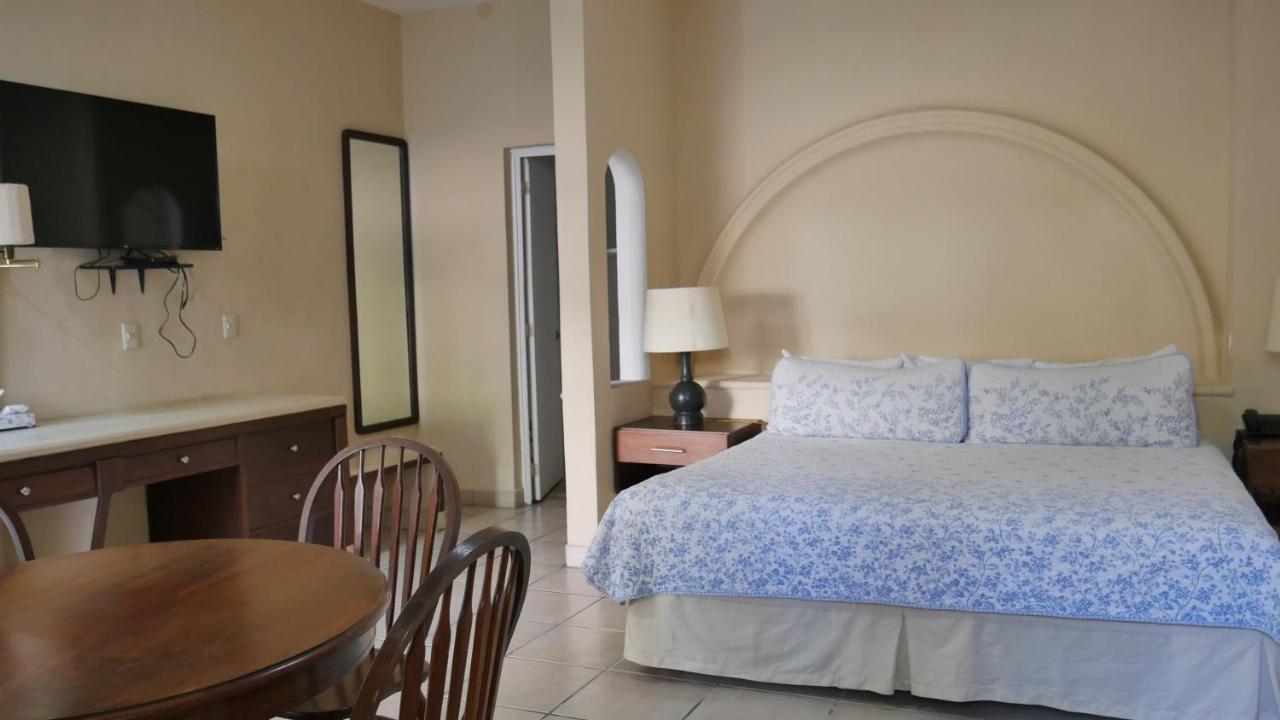 Hotel Hacienda Las Higueras Tepic Bagian luar foto